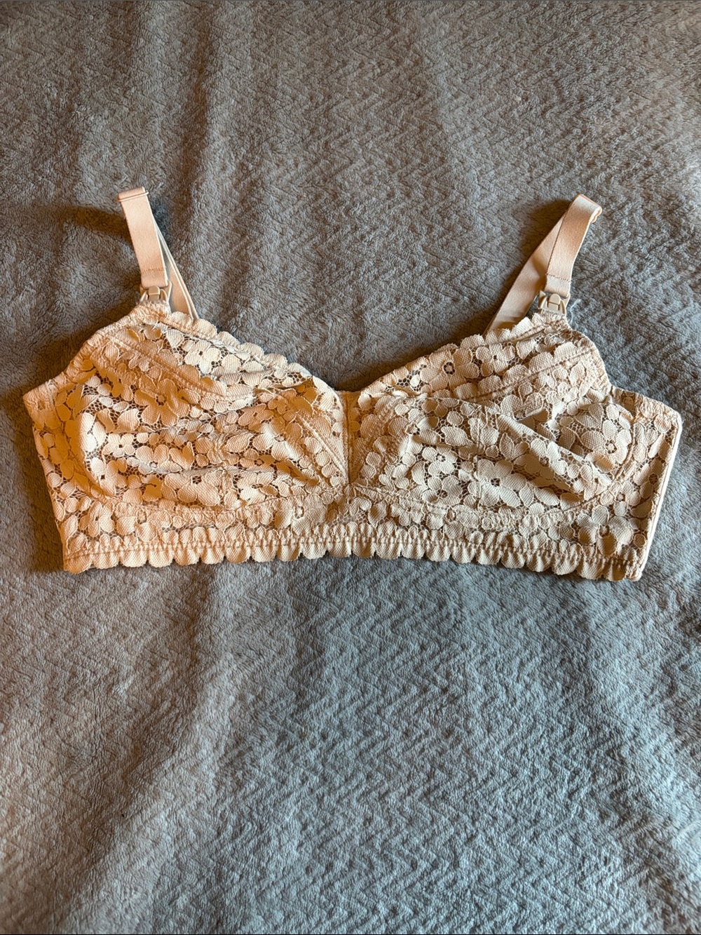 Nursing Lace Wireless Bralette in Light Beige